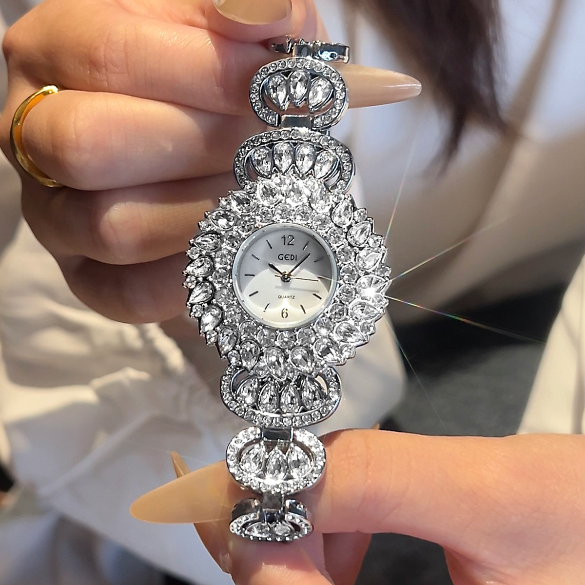 UTHAI CQ443 Relógio Feminino d - Luxury Watch Girl avaliação e preço