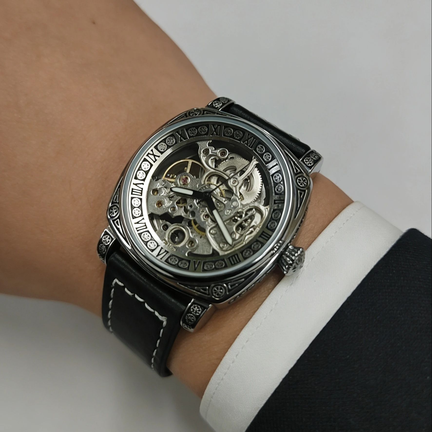Novo Relógio Mecânico Vintage  - Luxury Watch It avaliação e preço