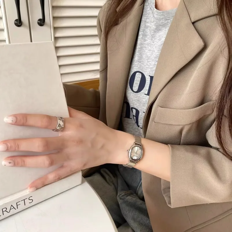 Pequeno mostrador oval relógio - Luxury Watch Girl avaliação e preço